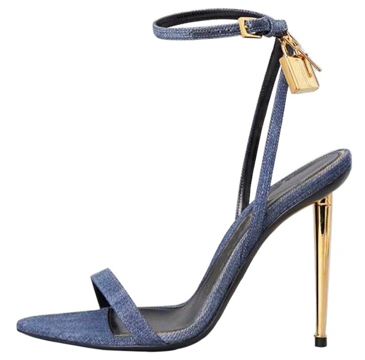 Women Shoes Jeans - Sắc Chỉ Vàng Khóa Thiết Kế