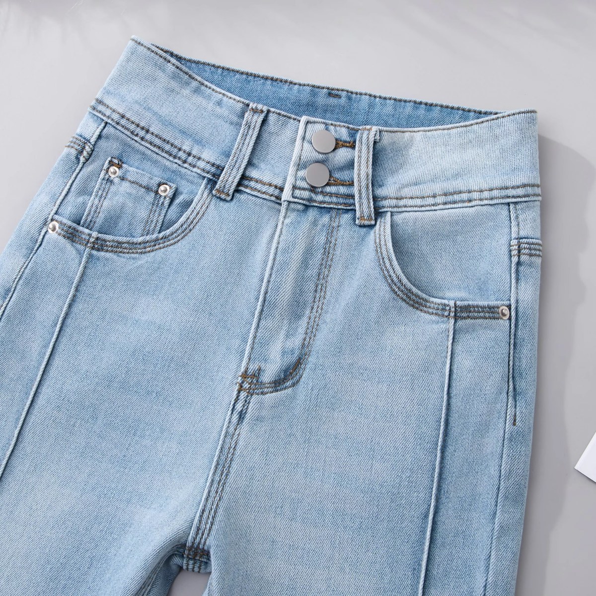 Women's Light Blue Flare Pants - đánh giá và giá Women Shoes Jeans